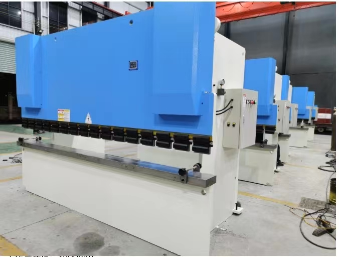 125T/2500 Bending Machine